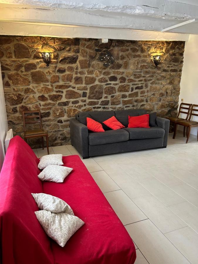 Gite Independant En Duplex Proche Mer Cote De Granit Rose Pleubian Bagian luar foto